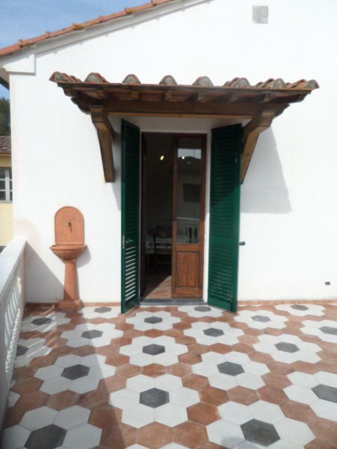 La Terrazza Palaia Exterior foto